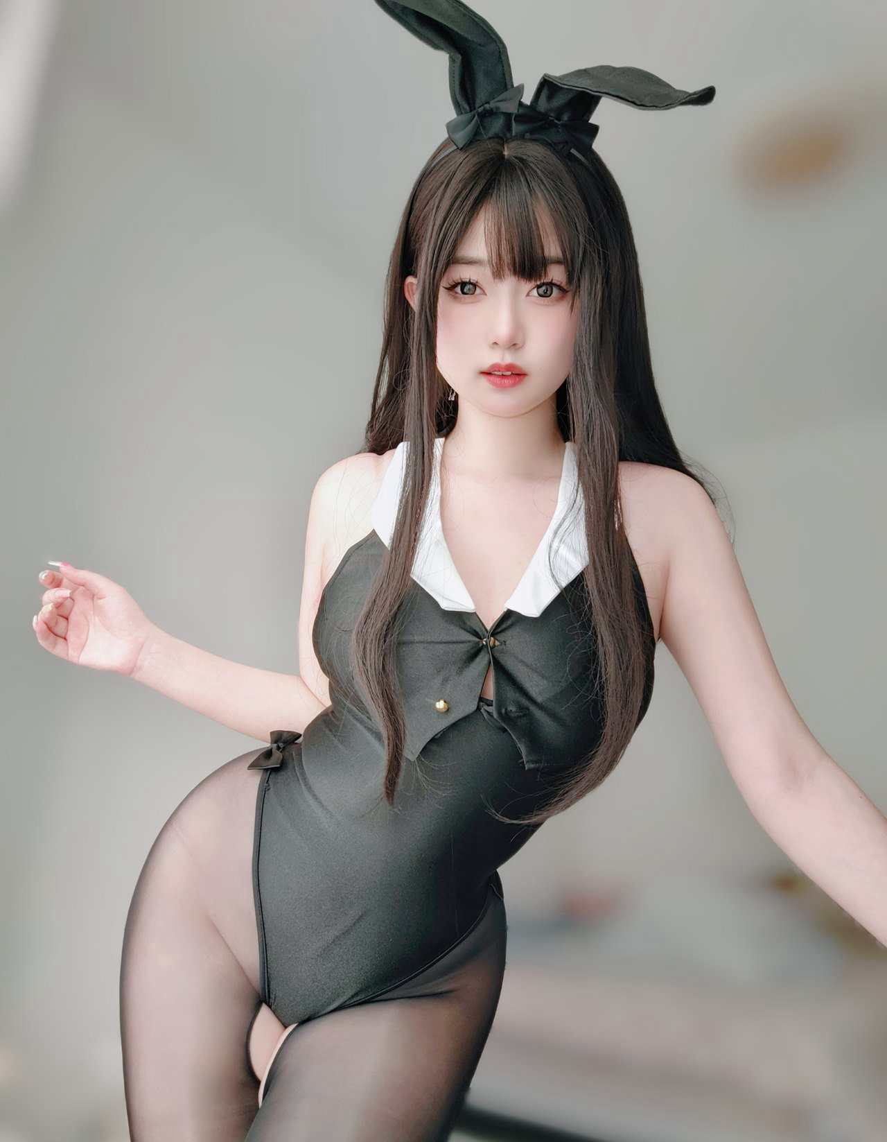 极品黑丝无内COSPLAY美女丰满高翘臀丁字裤情趣写真